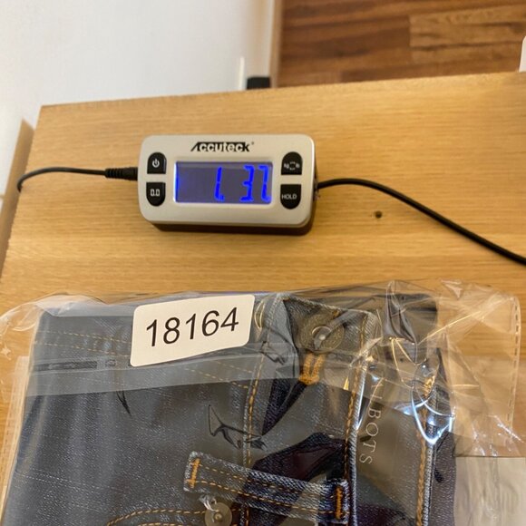 Talbots Jeans Womens 4 Blue Straight Medium Wash Denim Stretch Slimming Casual - Picture 11 of 11